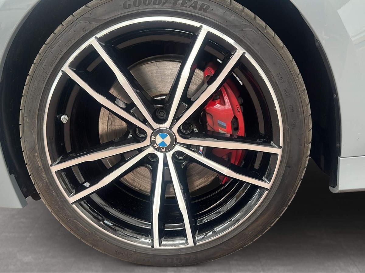 Originalaufnahme des Fahrzeugs Originalaufnahme des Fahrzeugs