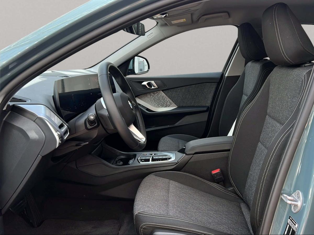 Originalaufnahme des Fahrzeugs Originalaufnahme des Fahrzeugs