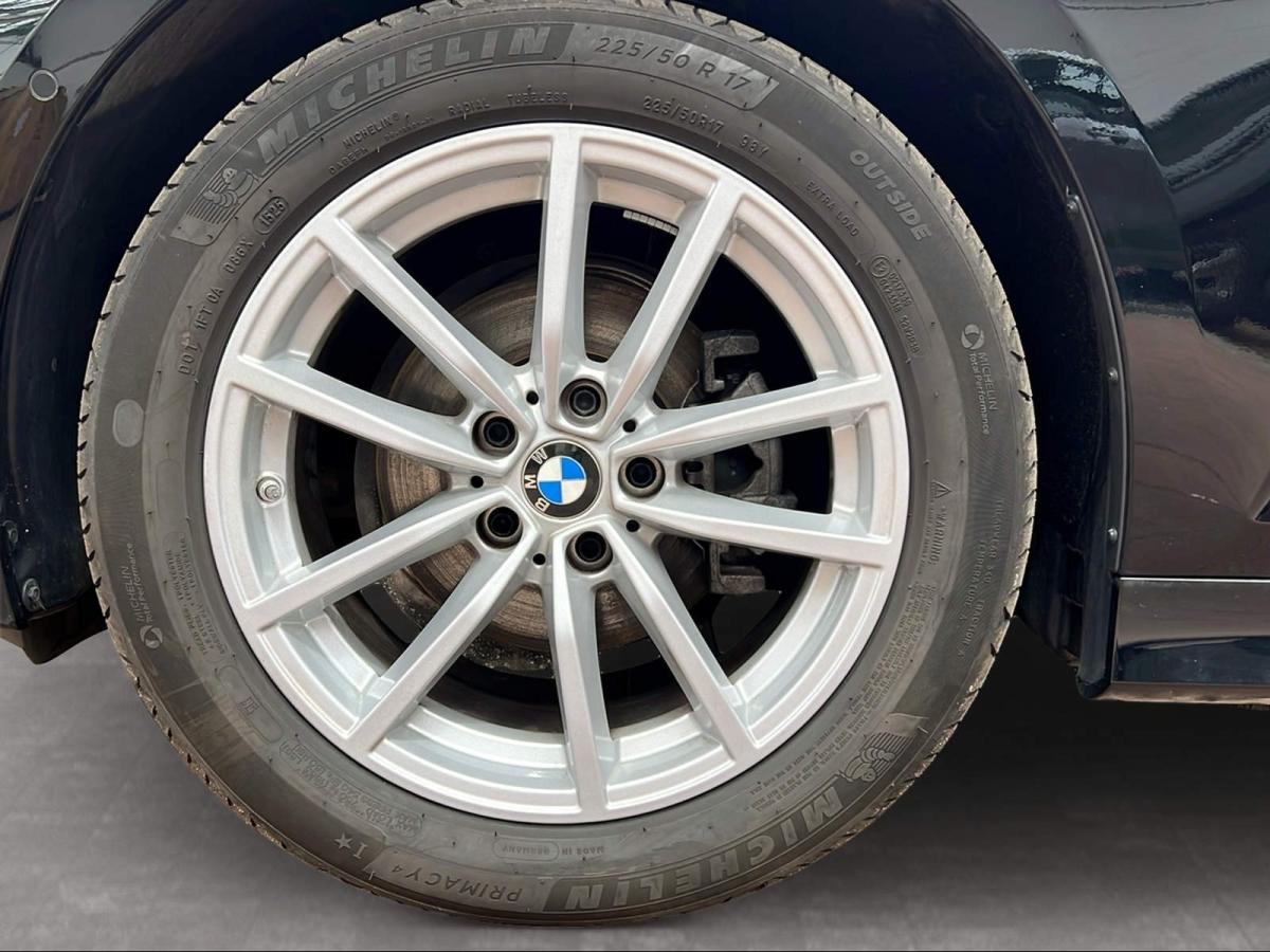 Originalaufnahme des Fahrzeugs Originalaufnahme des Fahrzeugs