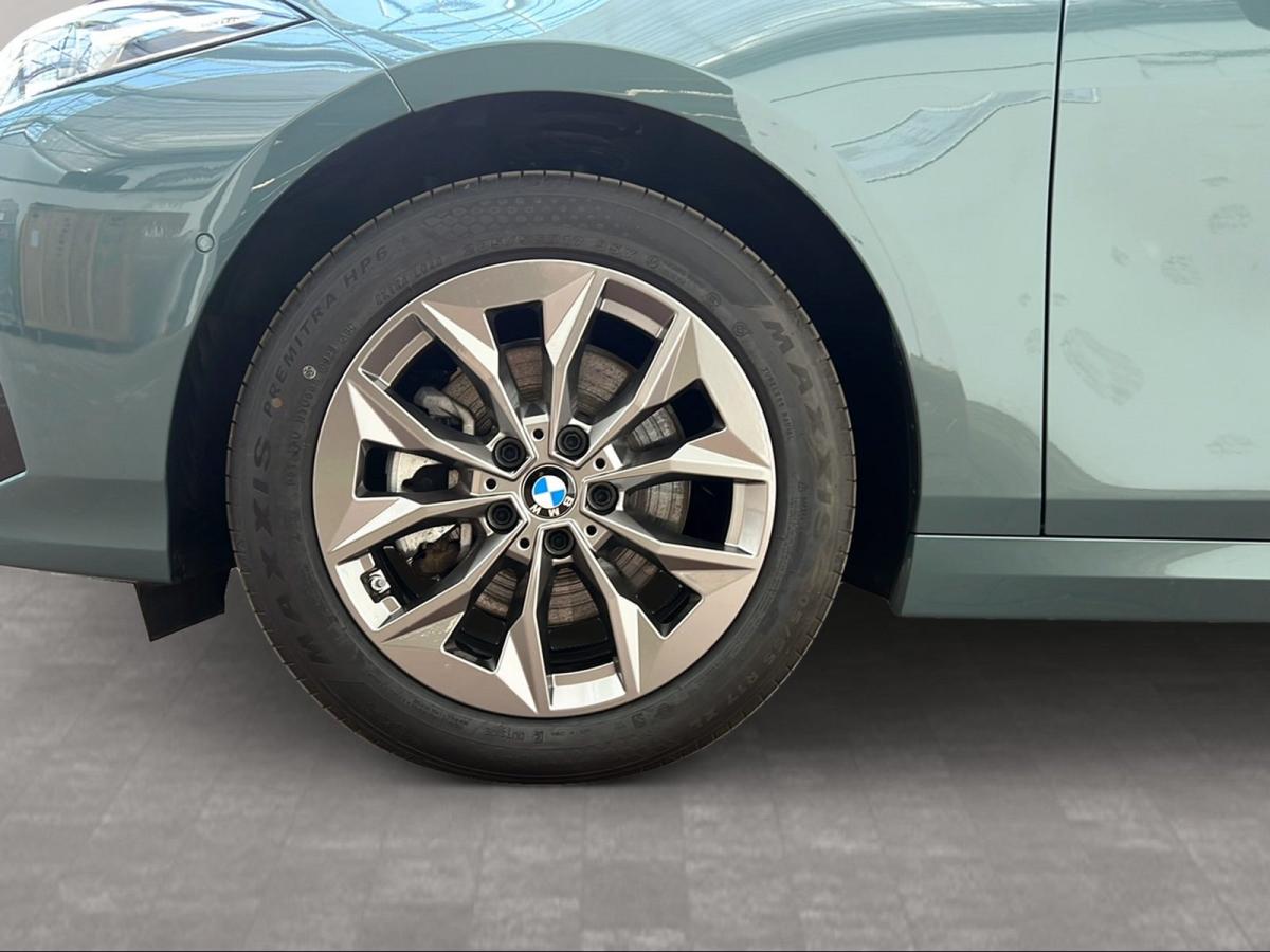 Originalaufnahme des Fahrzeugs Originalaufnahme des Fahrzeugs