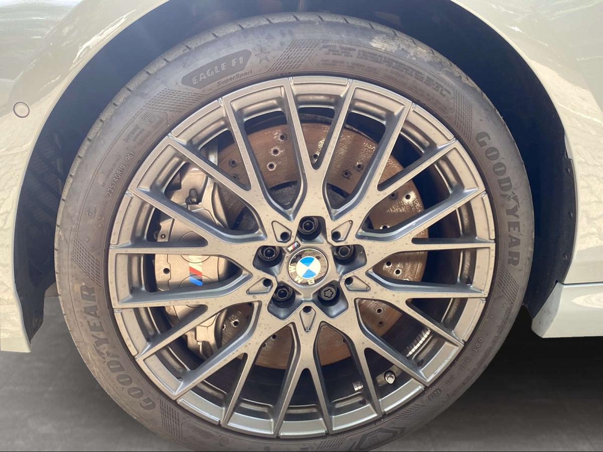 Originalaufnahme des Fahrzeugs Originalaufnahme des Fahrzeugs