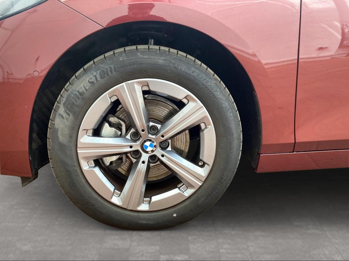 Originalaufnahme des Fahrzeugs Originalaufnahme des Fahrzeugs