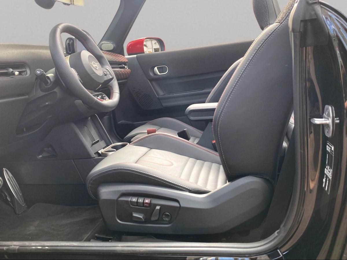 Originalaufnahme des Fahrzeugs Originalaufnahme des Fahrzeugs