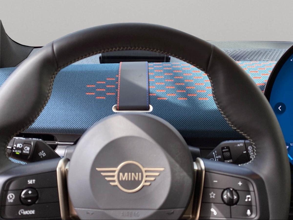 Originalaufnahme des Fahrzeugs Originalaufnahme des Fahrzeugs