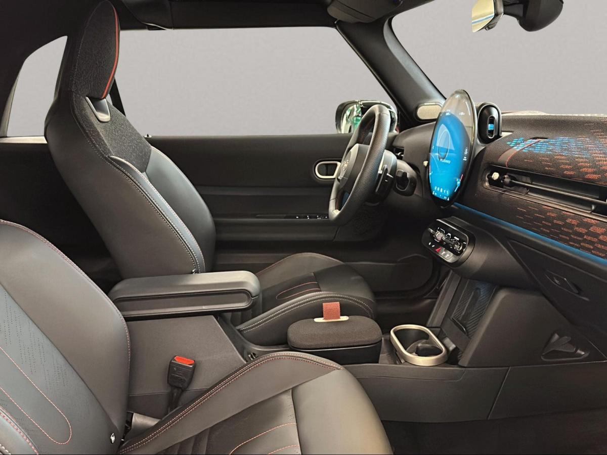 Originalaufnahme des Fahrzeugs Originalaufnahme des Fahrzeugs
