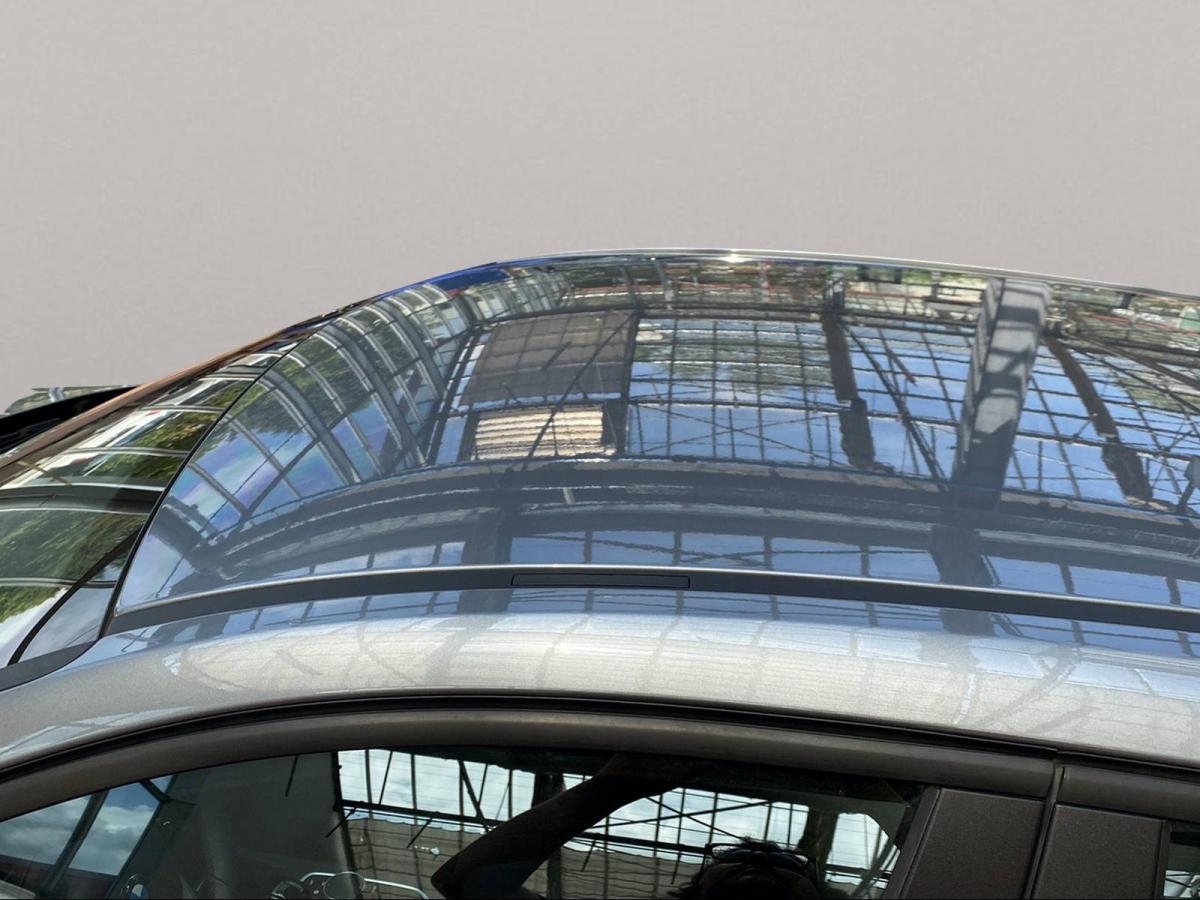 Originalaufnahme des Fahrzeugs Originalaufnahme des Fahrzeugs