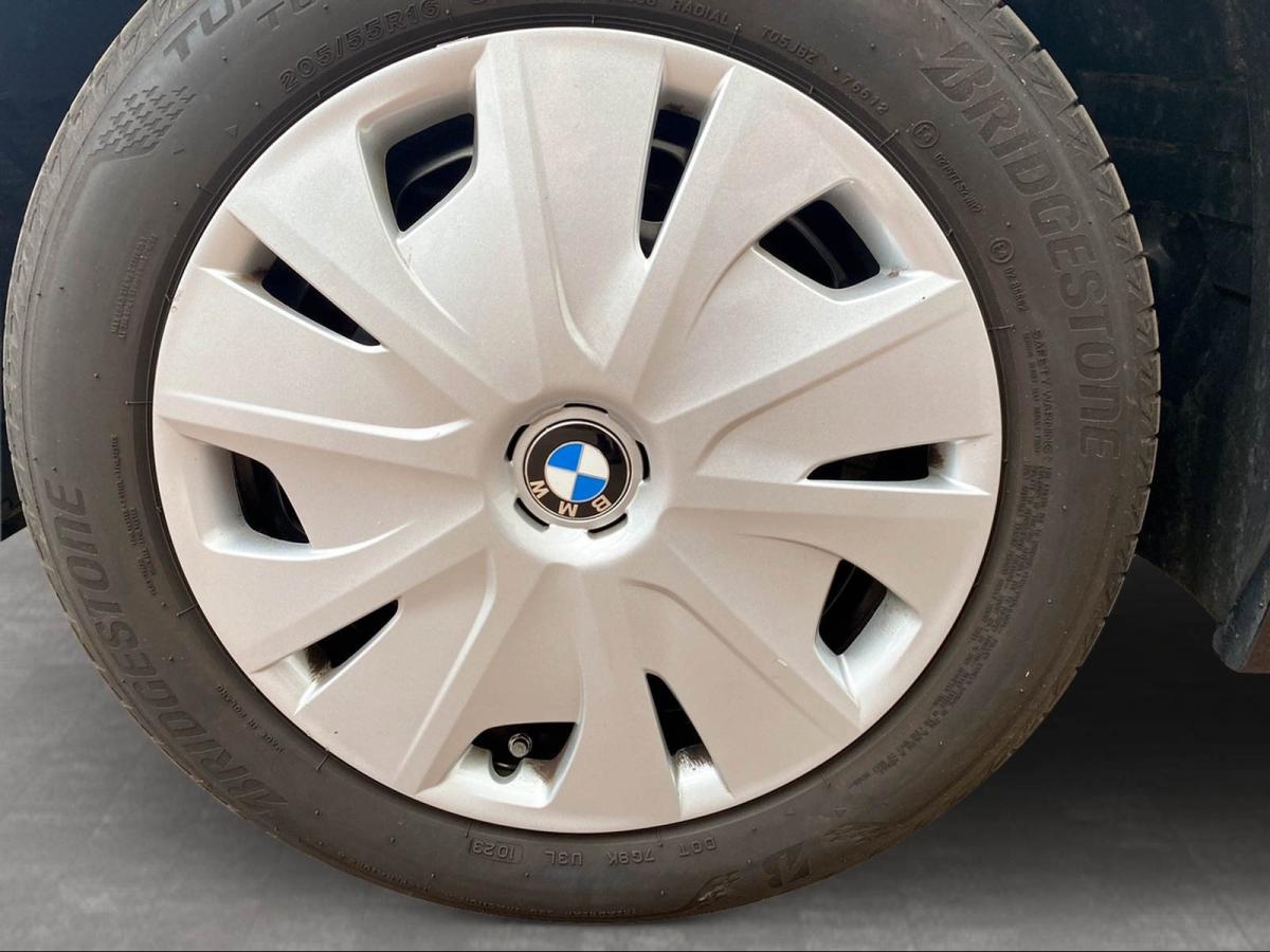 Originalaufnahme des Fahrzeugs Originalaufnahme des Fahrzeugs