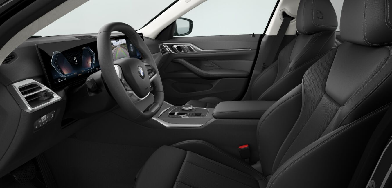 BMW BMW 4er im Innenraum seitlich BMW BMW 4er im Innenraum seitlich