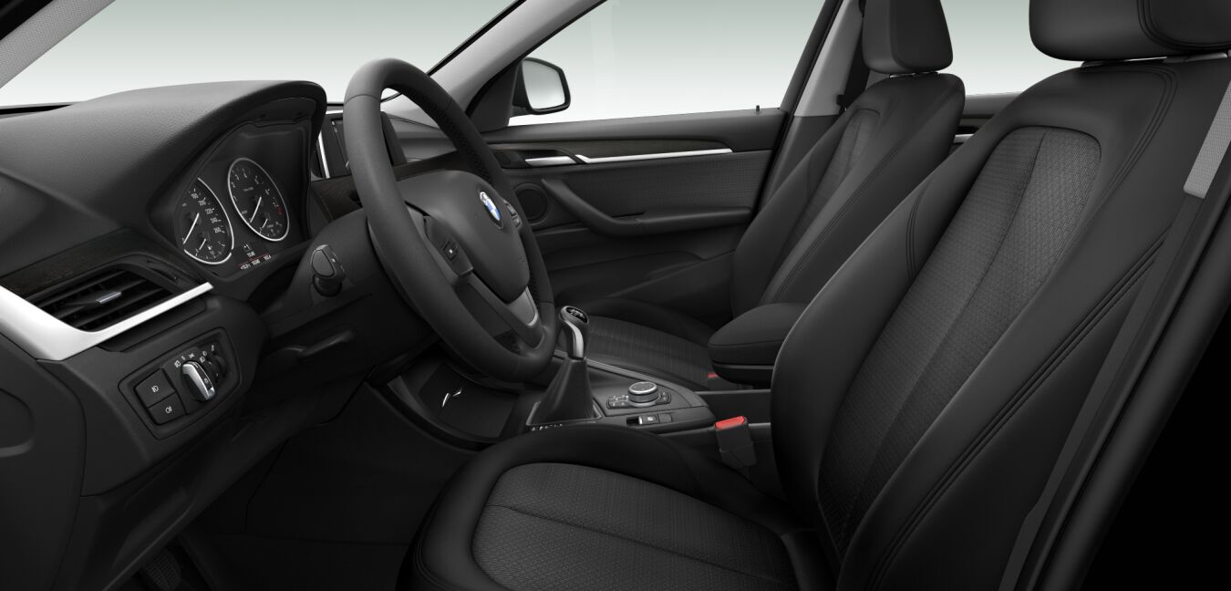 BMW BMW X im Innenraum seitlich BMW BMW X im Innenraum seitlich