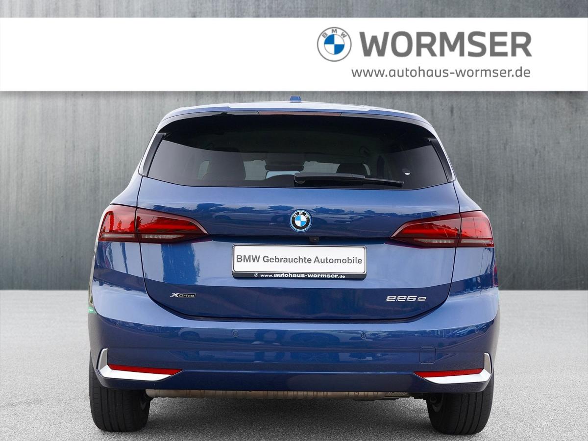 Originalaufnahme des Fahrzeugs Originalaufnahme des Fahrzeugs
