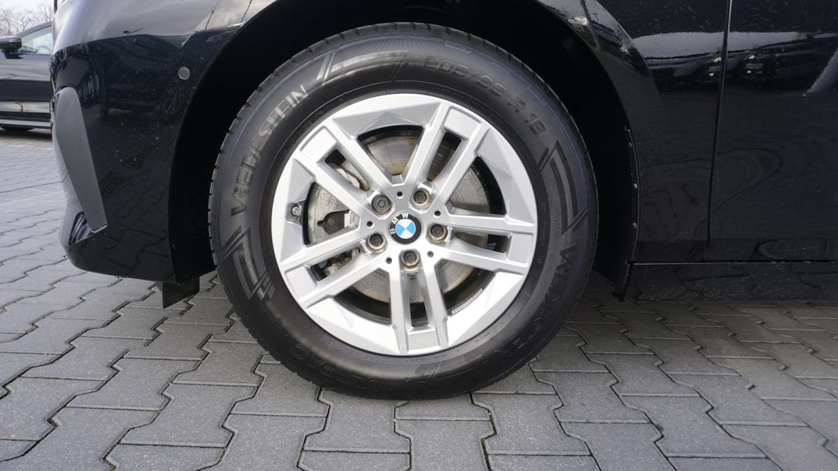 Originalaufnahme des Fahrzeugs Originalaufnahme des Fahrzeugs