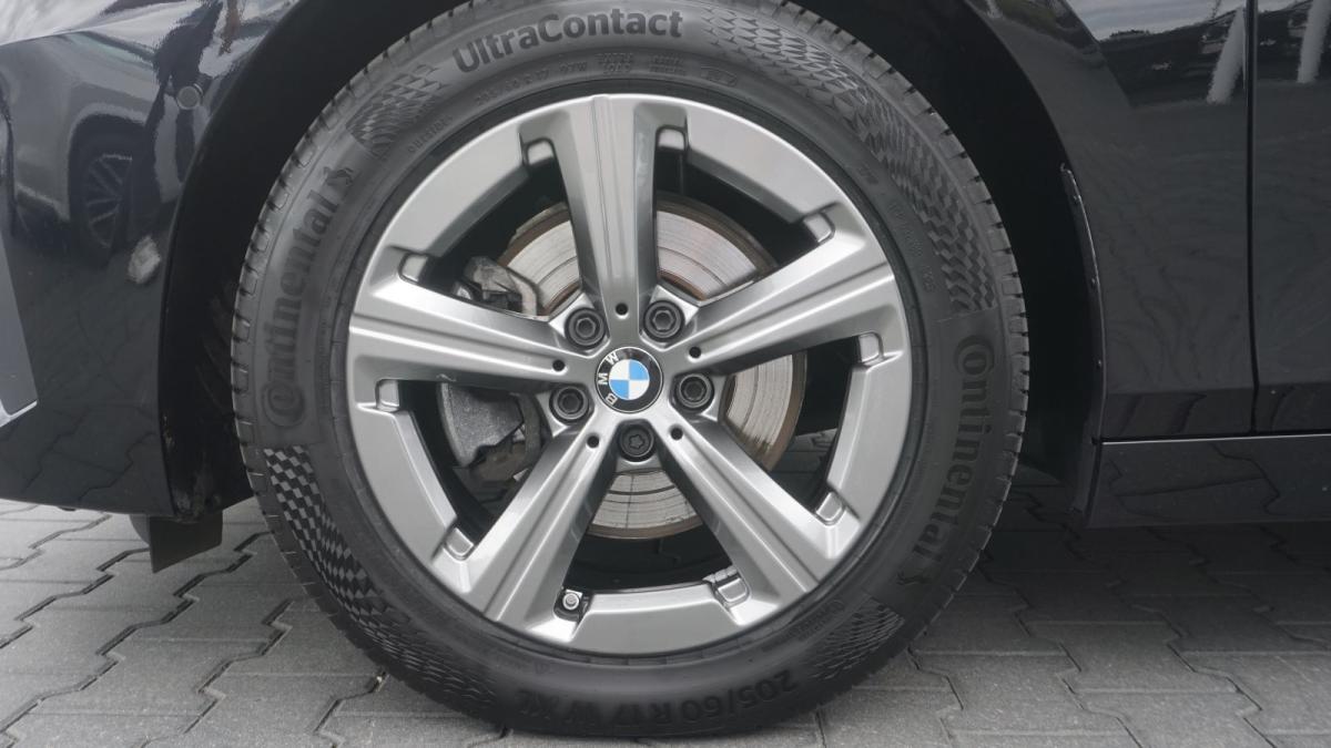 Originalaufnahme des Fahrzeugs Originalaufnahme des Fahrzeugs