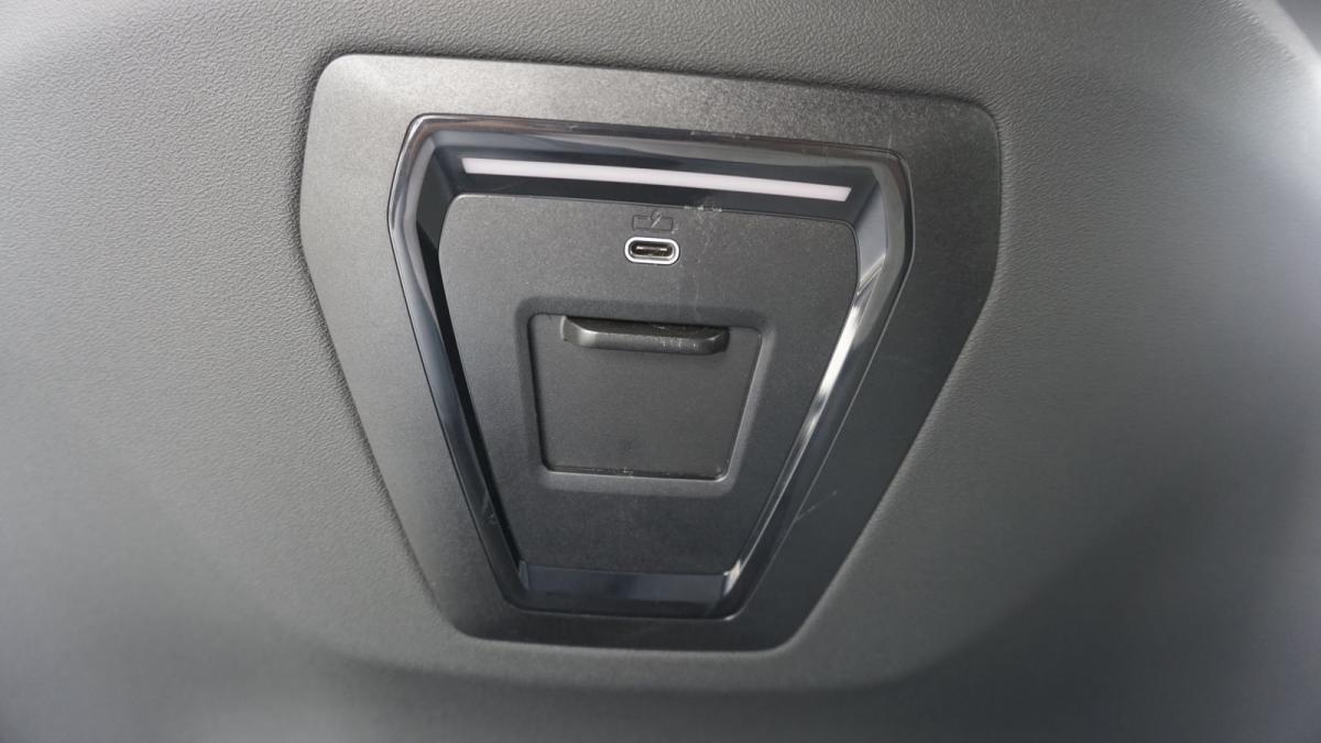 Originalaufnahme des Fahrzeugs Originalaufnahme des Fahrzeugs