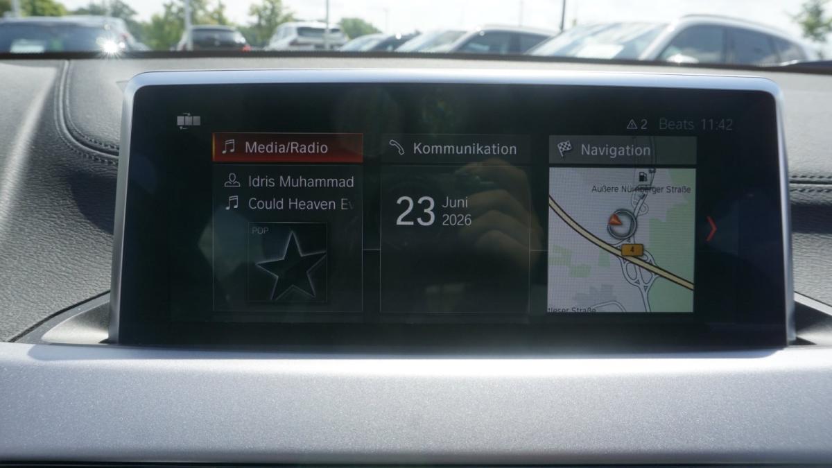Originalaufnahme des Fahrzeugs Originalaufnahme des Fahrzeugs