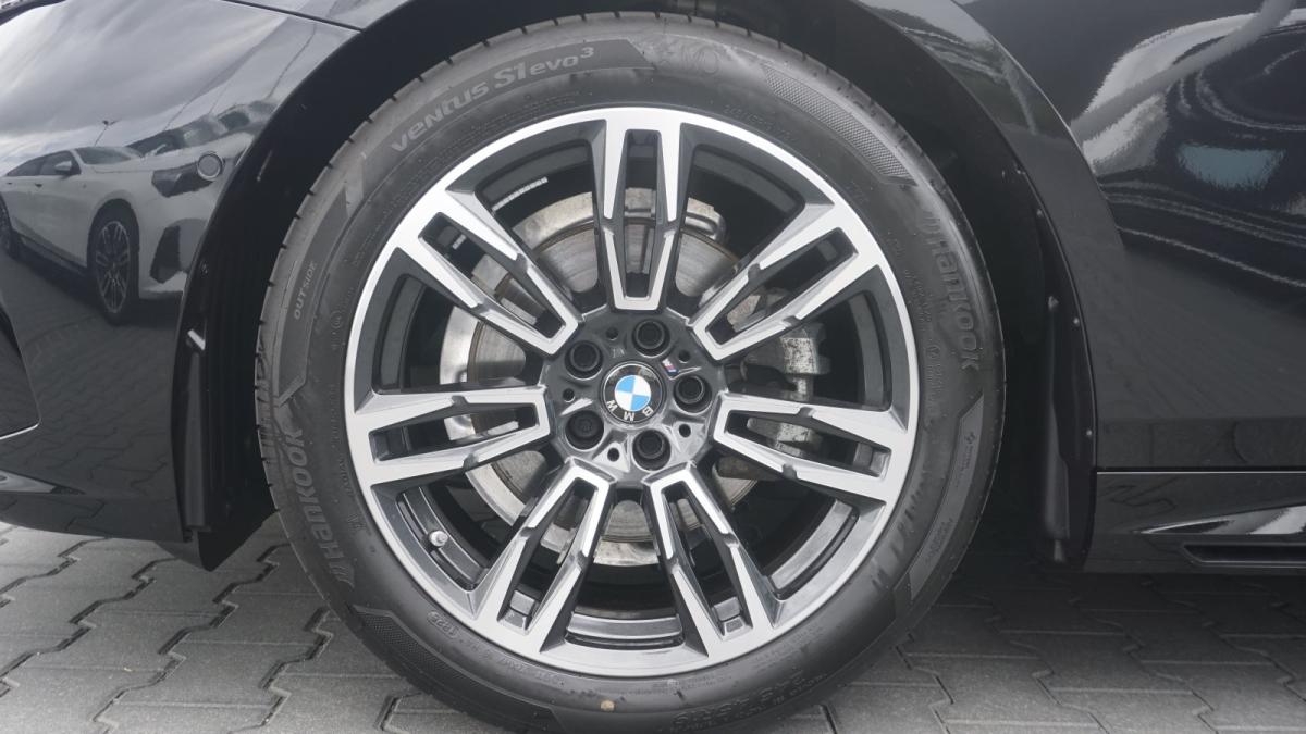 Originalaufnahme des Fahrzeugs