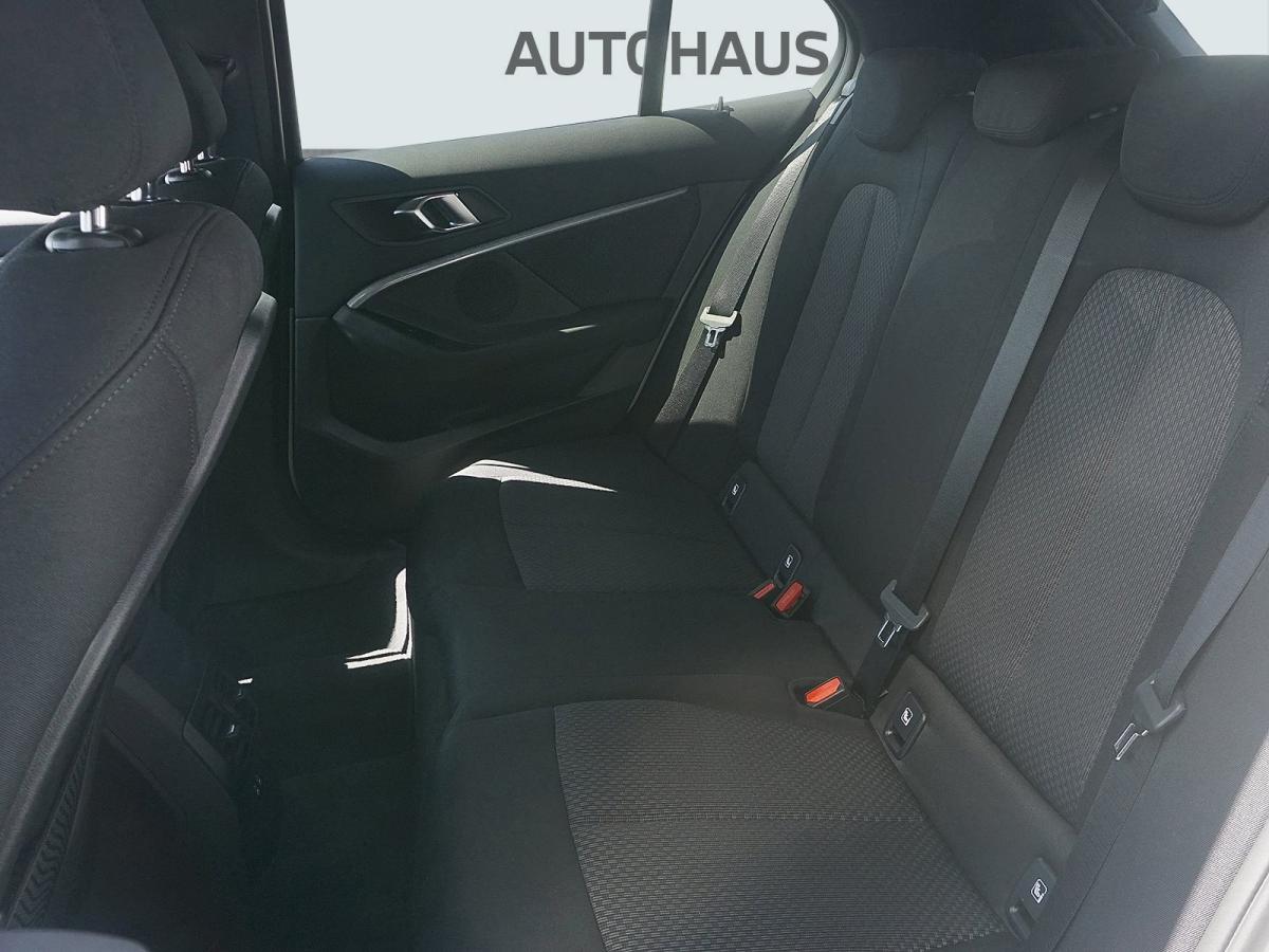 Originalaufnahme des Fahrzeugs Originalaufnahme des Fahrzeugs