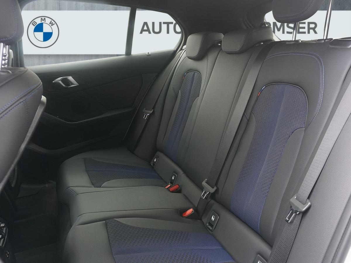 Originalaufnahme des Fahrzeugs Originalaufnahme des Fahrzeugs