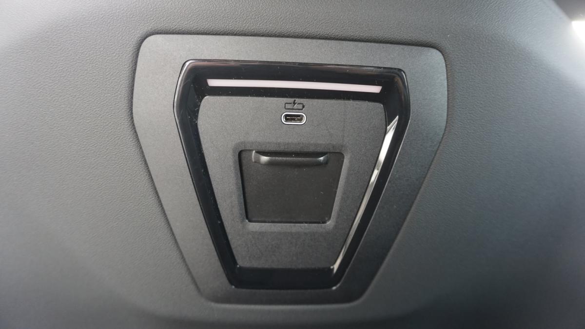 Originalaufnahme des Fahrzeugs Originalaufnahme des Fahrzeugs