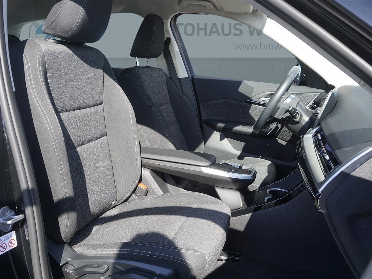 Originalaufnahme des Fahrzeugs Originalaufnahme des Fahrzeugs