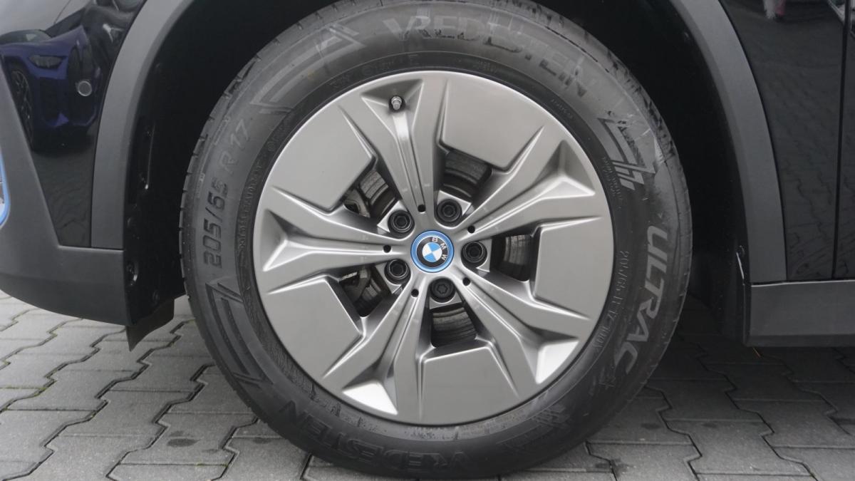 Originalaufnahme des Fahrzeugs Originalaufnahme des Fahrzeugs