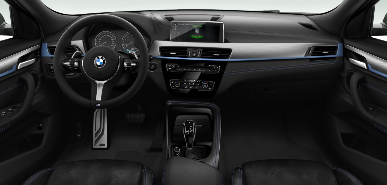 BMW BMW X im Innenraum von vorne BMW BMW X im Innenraum von vorne