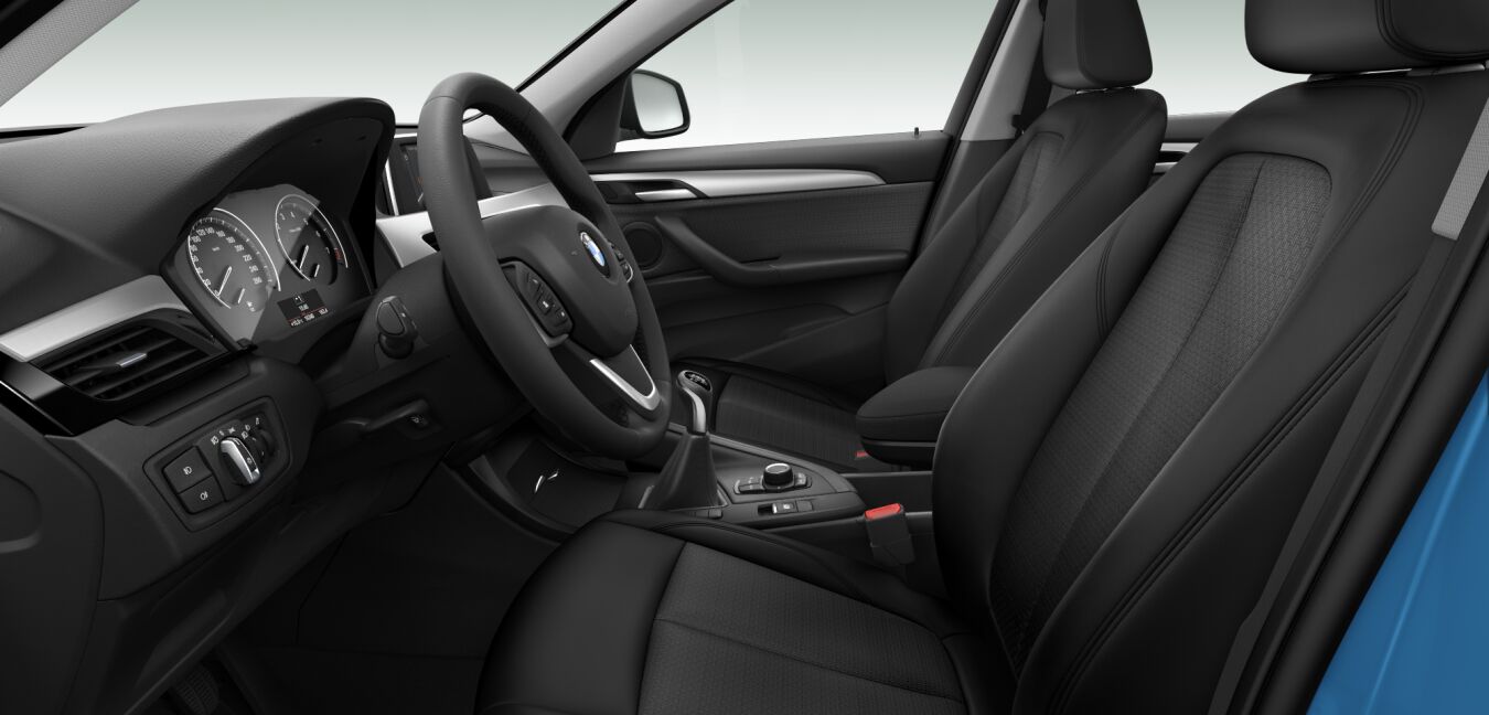 BMW BMW X im Innenraum seitlich BMW BMW X im Innenraum seitlich