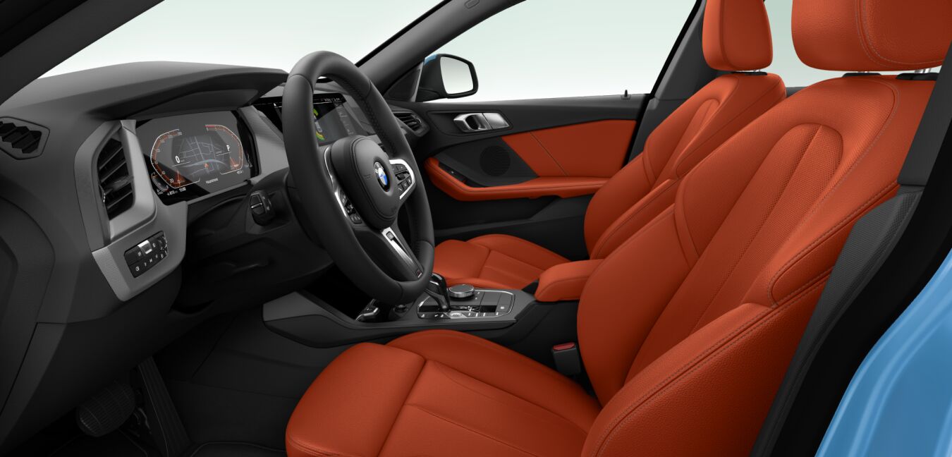 BMW BMW 2er im Innenraum seitlich BMW BMW 2er im Innenraum seitlich