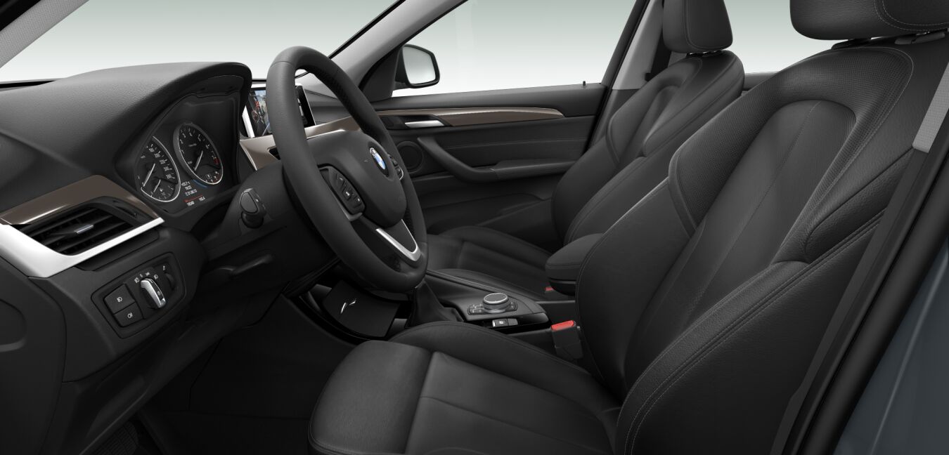 BMW BMW X im Innenraum seitlich BMW BMW X im Innenraum seitlich