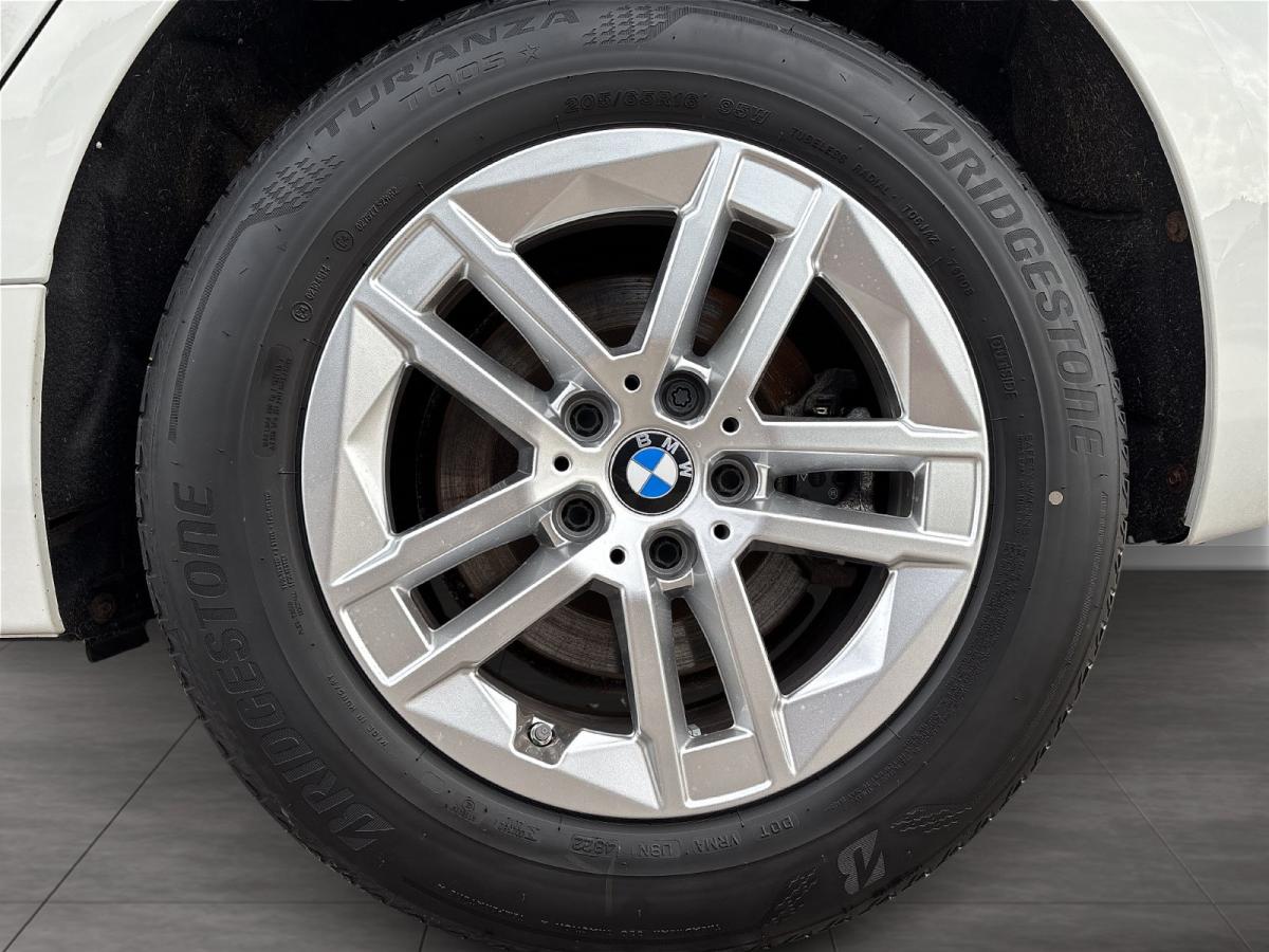 Originalaufnahme des Fahrzeugs Originalaufnahme des Fahrzeugs