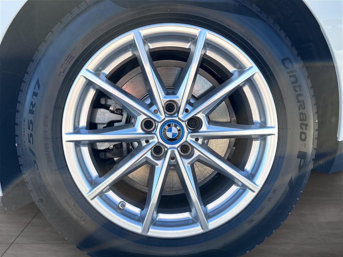 Originalaufnahme des Fahrzeugs Originalaufnahme des Fahrzeugs