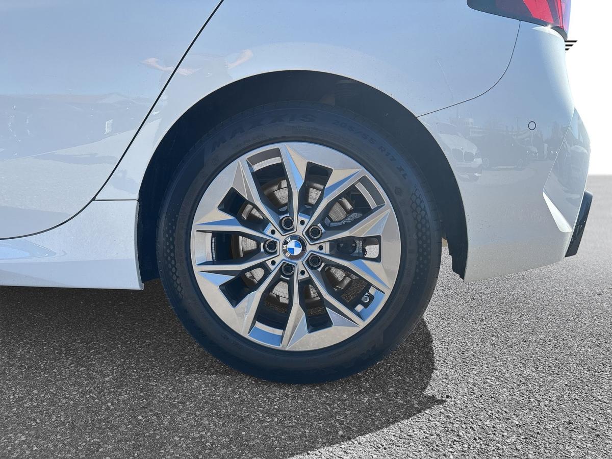 Originalaufnahme des Fahrzeugs Originalaufnahme des Fahrzeugs