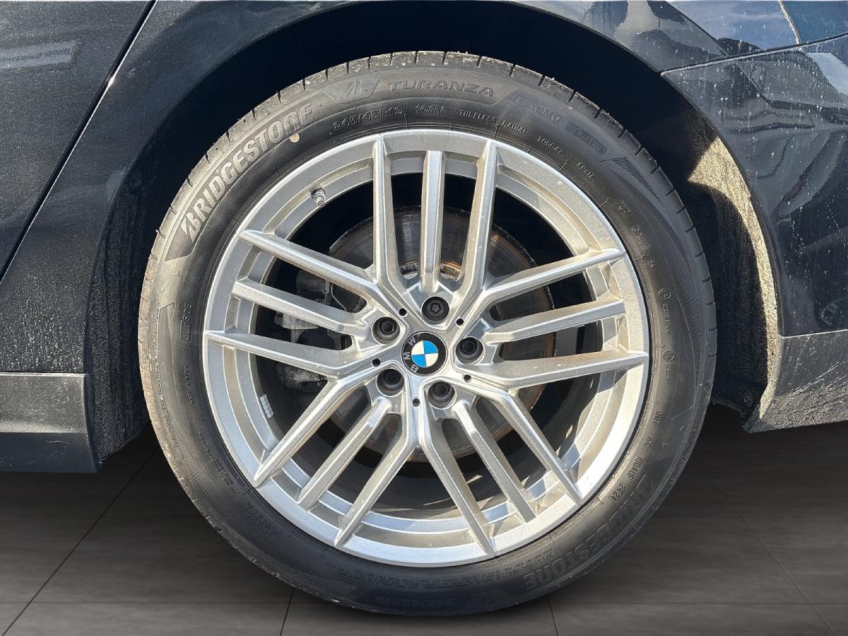 Originalaufnahme des Fahrzeugs Originalaufnahme des Fahrzeugs