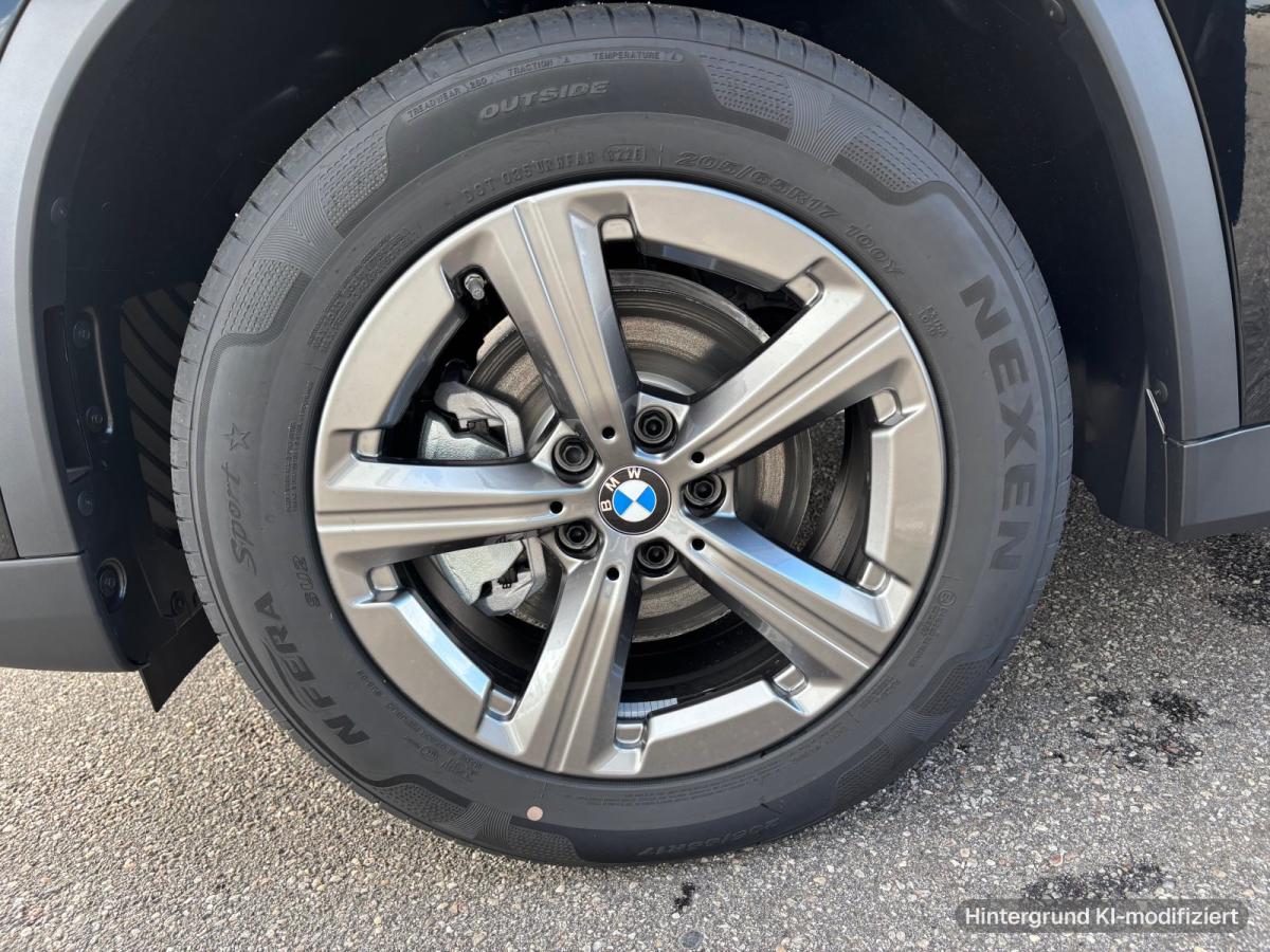 Originalaufnahme des Fahrzeugs Originalaufnahme des Fahrzeugs