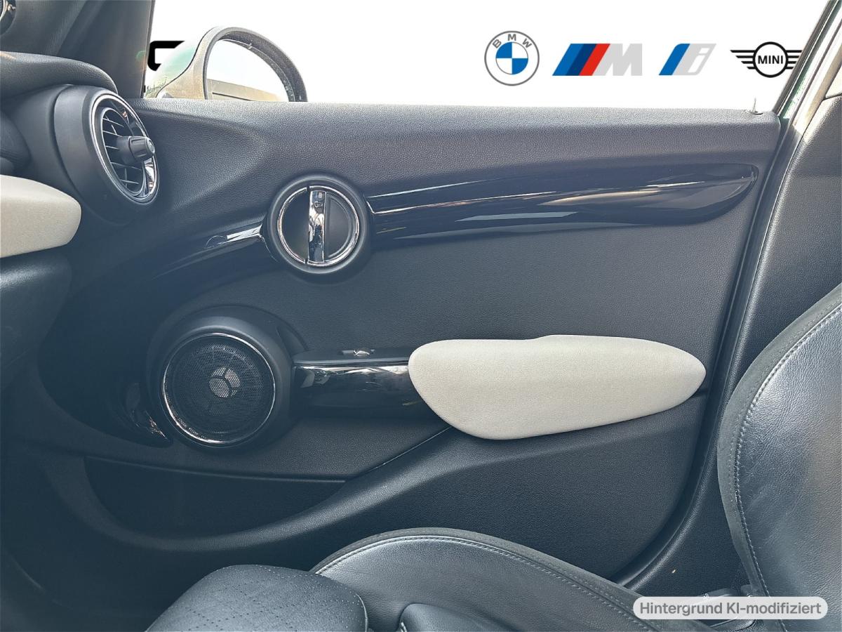 Originalaufnahme des Fahrzeugs Originalaufnahme des Fahrzeugs