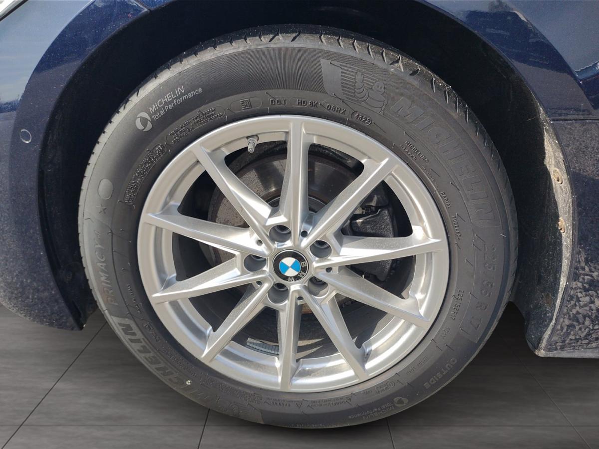 Originalaufnahme des Fahrzeugs Originalaufnahme des Fahrzeugs