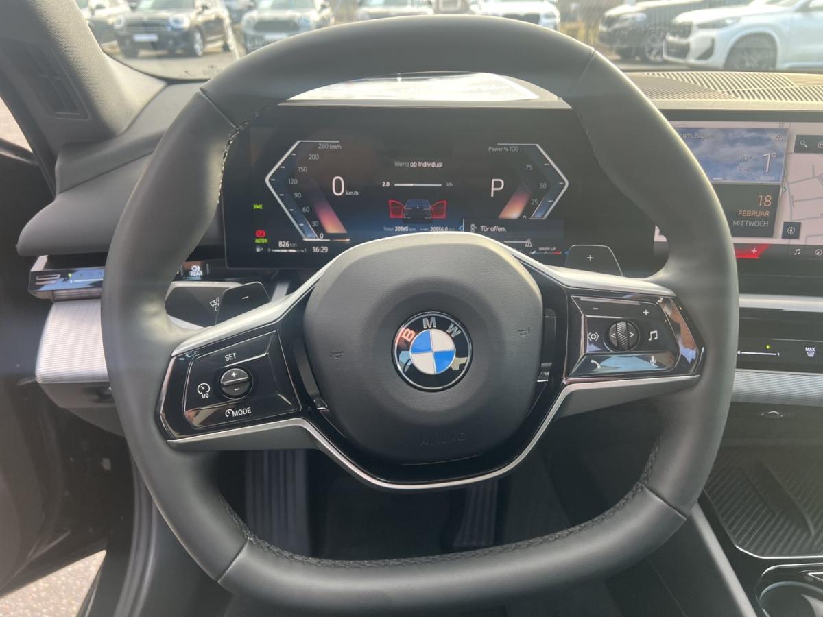 BMW 520d Limousine im Innenraum