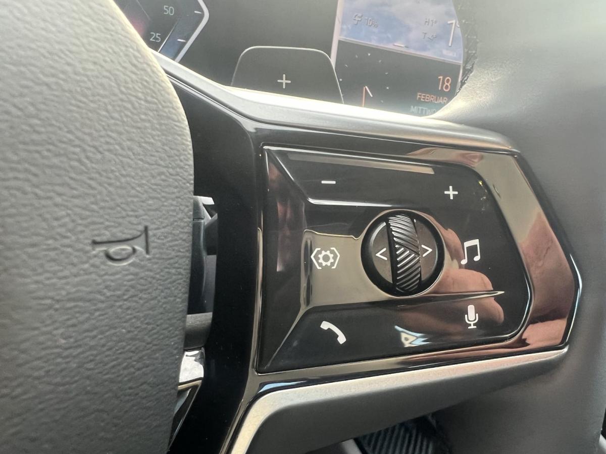 BMW 520d Limousine im Innenraum