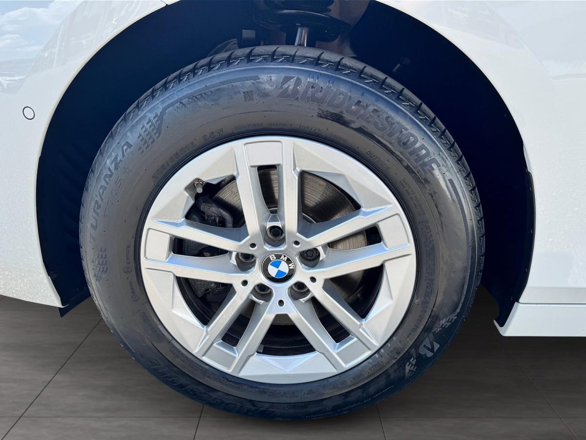Originalaufnahme des Fahrzeugs Originalaufnahme des Fahrzeugs