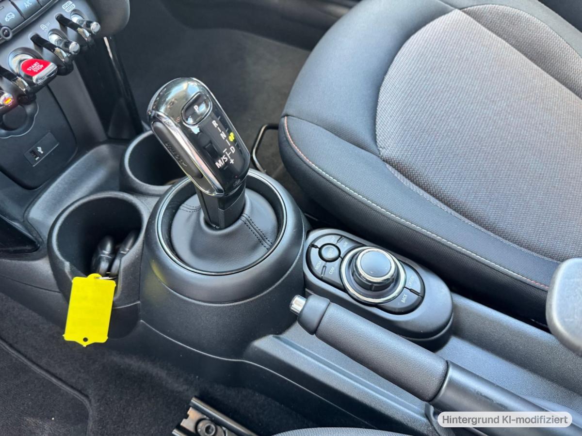 Originalaufnahme des Fahrzeugs Originalaufnahme des Fahrzeugs