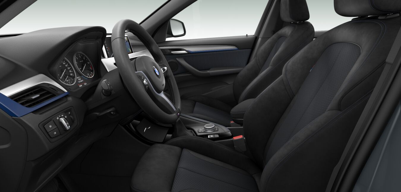 BMW BMW X im Innenraum seitlich BMW BMW X im Innenraum seitlich