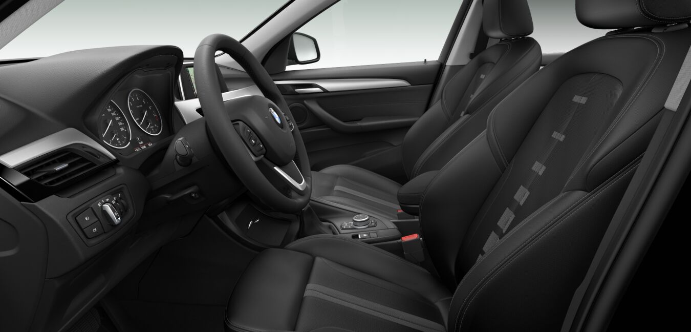 BMW BMW X im Innenraum seitlich BMW BMW X im Innenraum seitlich
