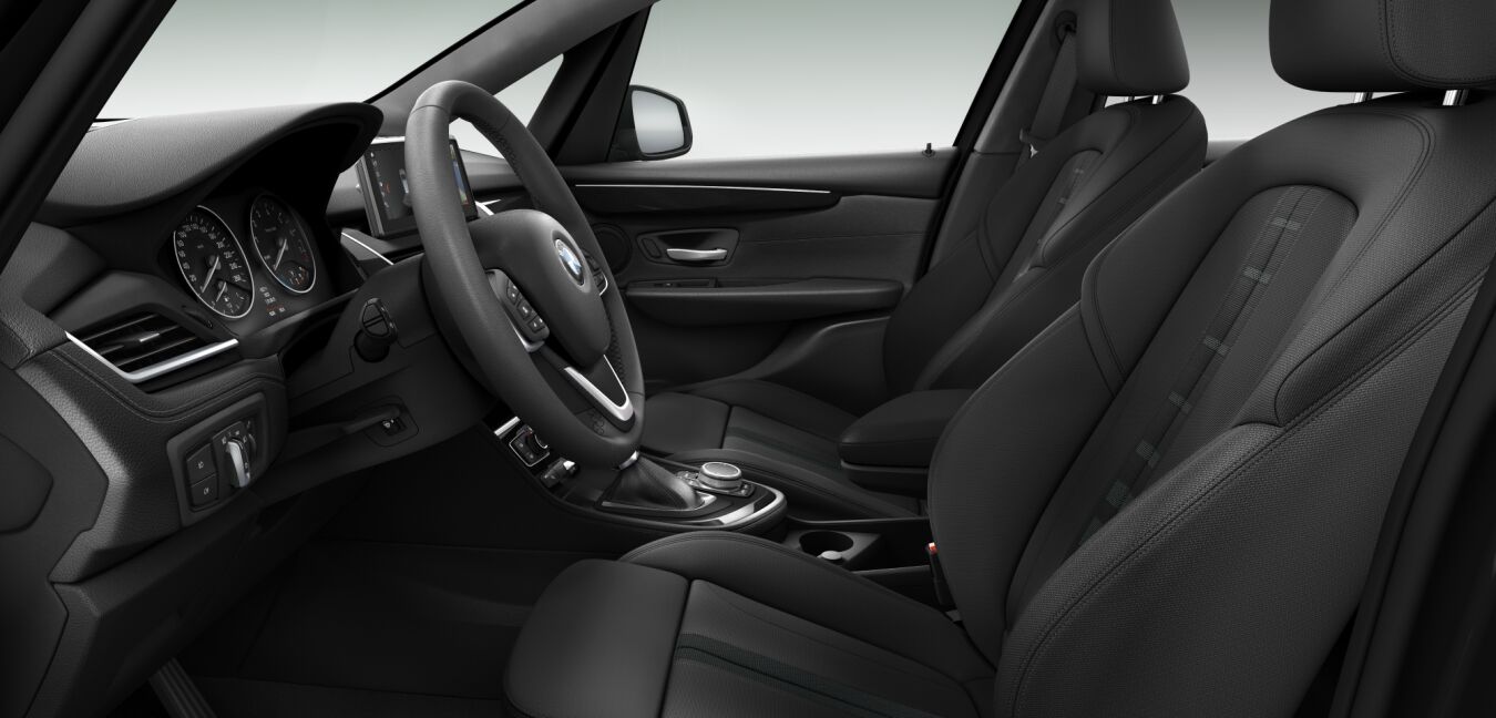 BMW BMW 2er im Innenraum seitlich BMW BMW 2er im Innenraum seitlich