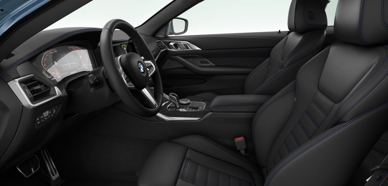 BMW BMW 4er im Innenraum seitlich BMW BMW 4er im Innenraum seitlich