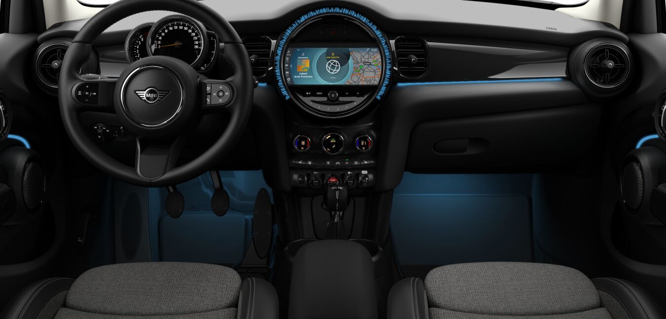 MINI MINI 5-Türer im Innenraum von vorne MINI MINI 5-Türer im Innenraum von vorne