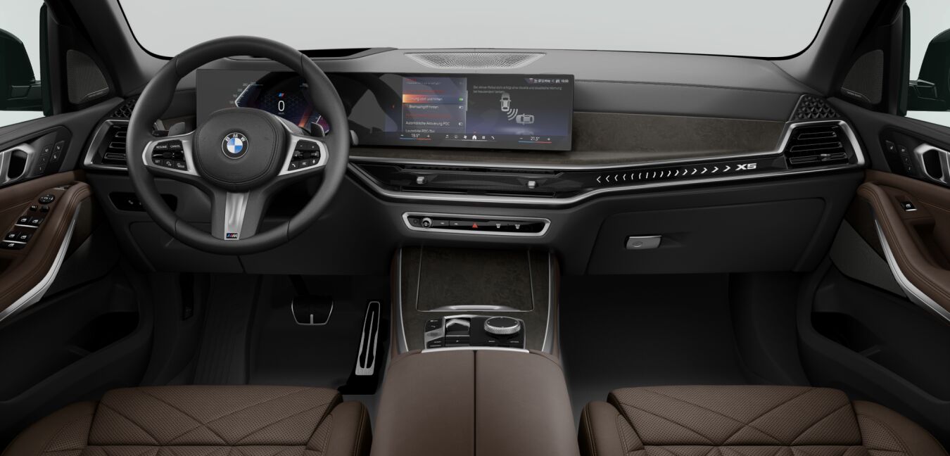 BMW BMW X im Innenraum von vorne