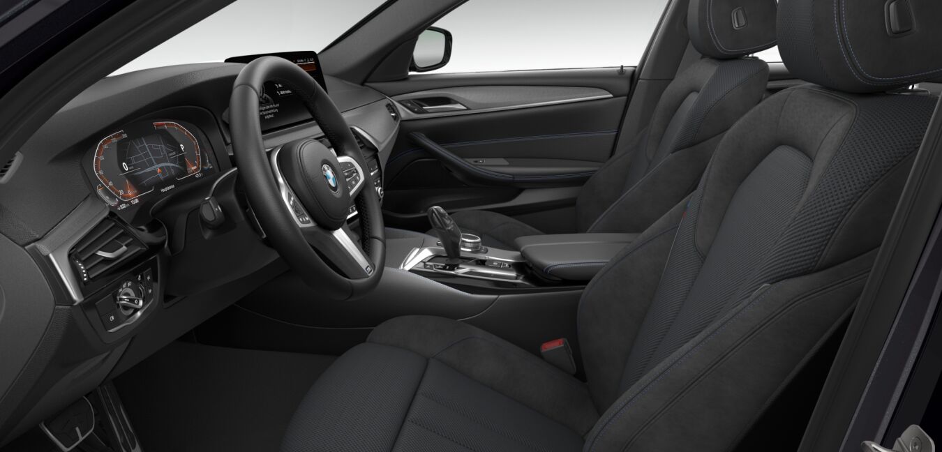 BMW BMW 5er im Innenraum seitlich BMW BMW 5er im Innenraum seitlich