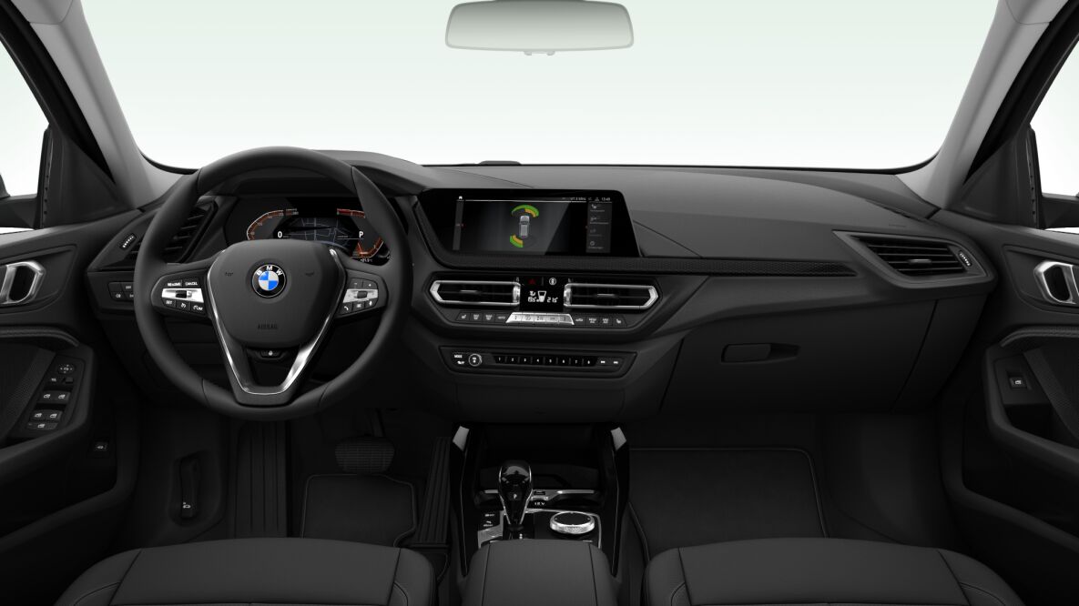 BMW BMW 1er im Innenraum von vorne