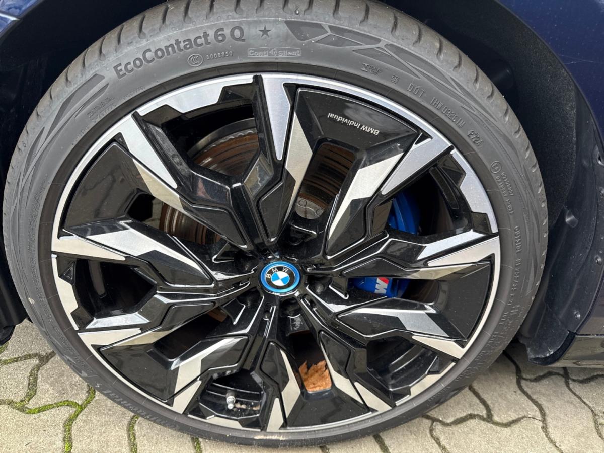 Originalaufnahme des Fahrzeugs Originalaufnahme des Fahrzeugs