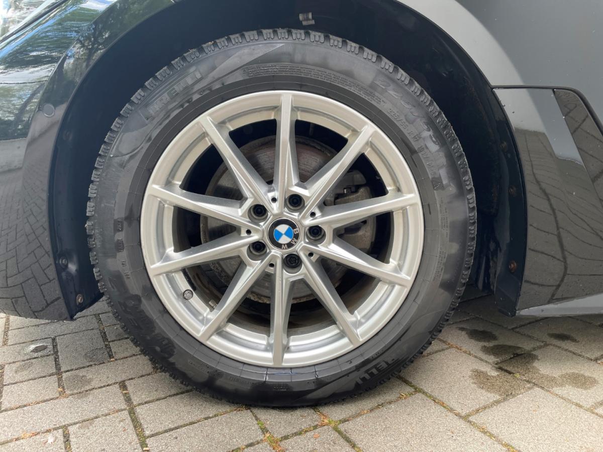 Originalaufnahme des Fahrzeugs Originalaufnahme des Fahrzeugs