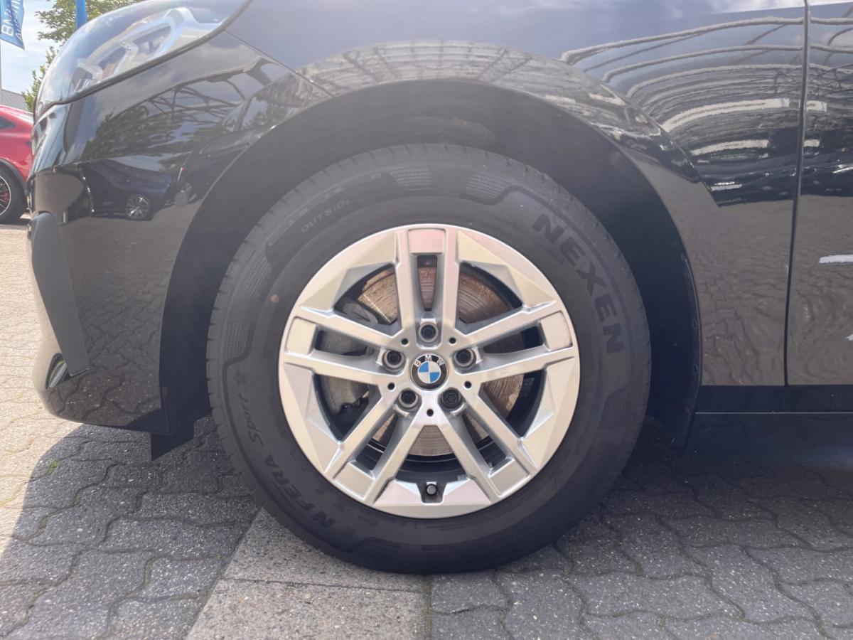 Originalaufnahme des Fahrzeugs Originalaufnahme des Fahrzeugs
